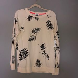 BNWT Old Navy crewneck light sweatshirt